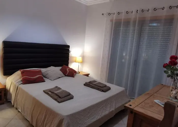 Olhos De Agua アパート